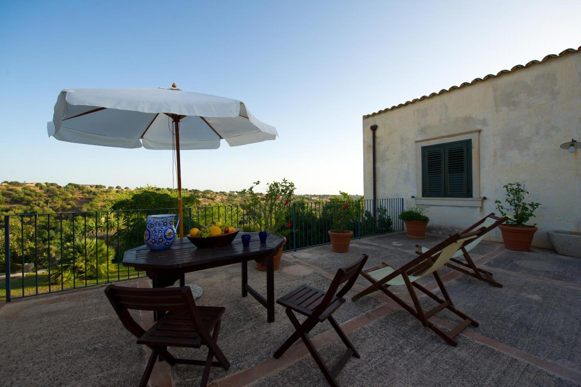 Relais Parco Cavalonga Hotell Donnafugata Rum bild