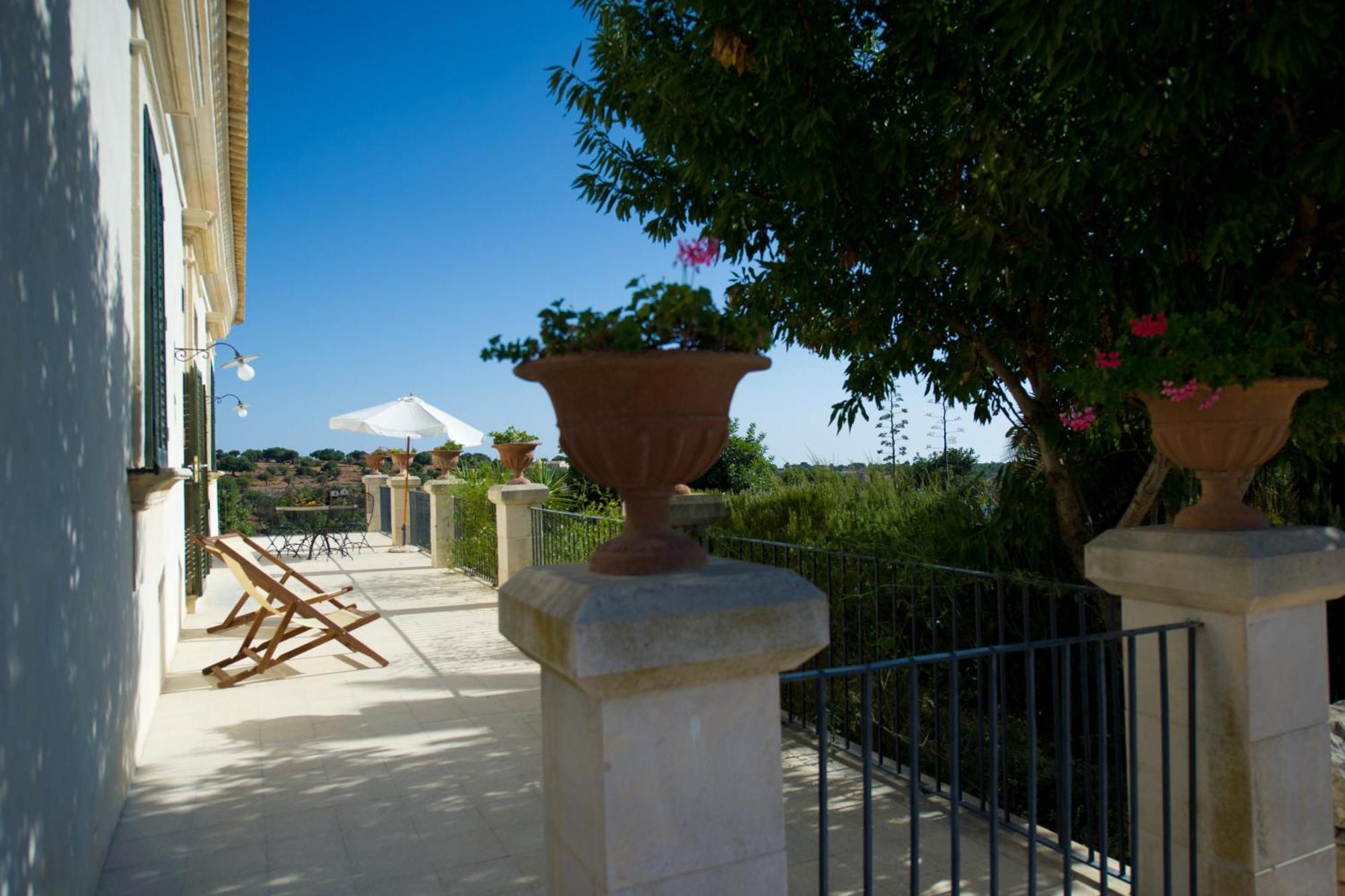 Relais Parco Cavalonga Hotell Donnafugata Rum bild