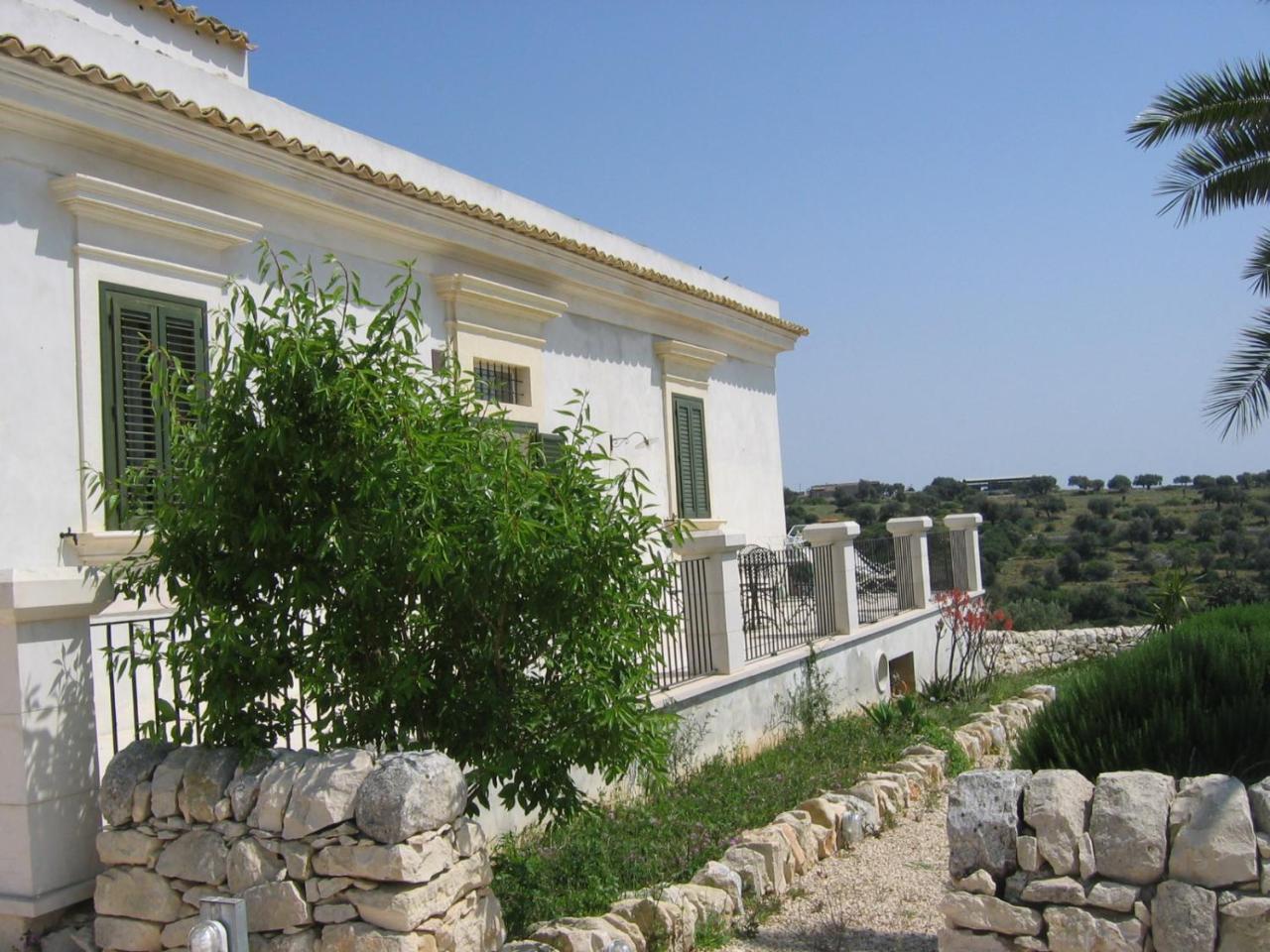 Relais Parco Cavalonga Hotell Donnafugata Exteriör bild
