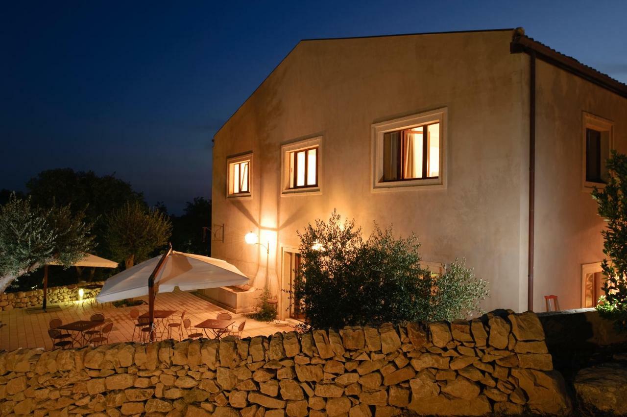 Relais Parco Cavalonga Hotell Donnafugata Exteriör bild